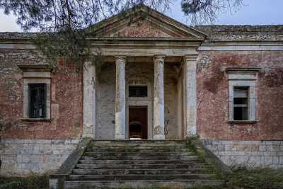Grumo, l'ottocentesca Villa Mastroserio: rifugio segreto dei carbonari della Bruto Secondo
